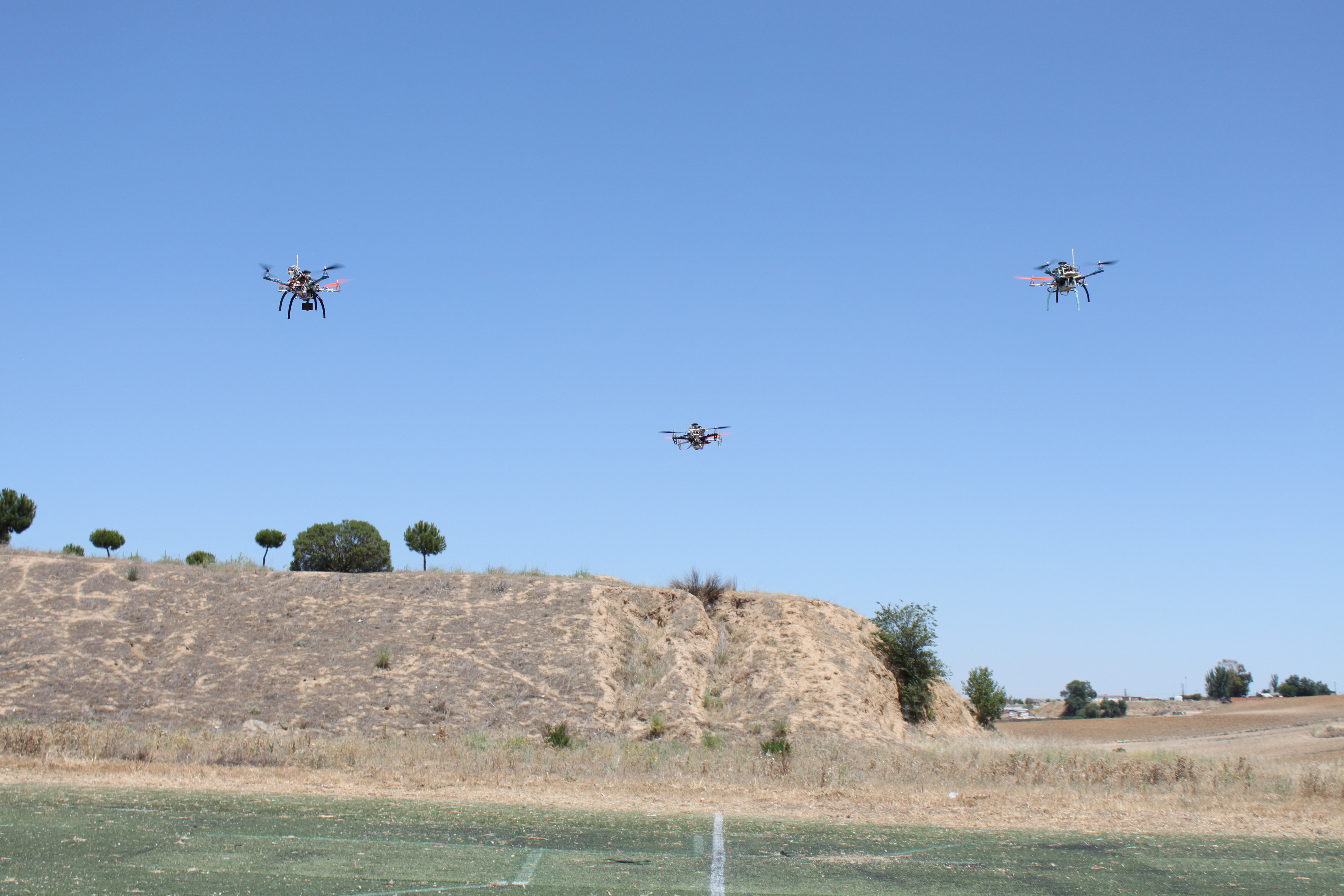 Vuelos en formación drones - Dron Modular